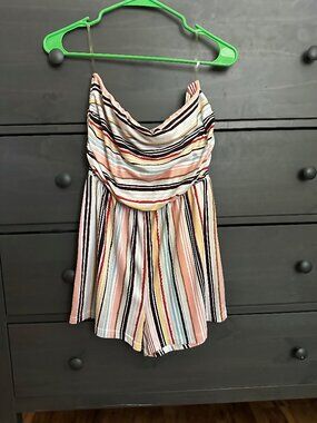 Full Circle Trends Women's Multi-Colored Stripped Romper Size Medium